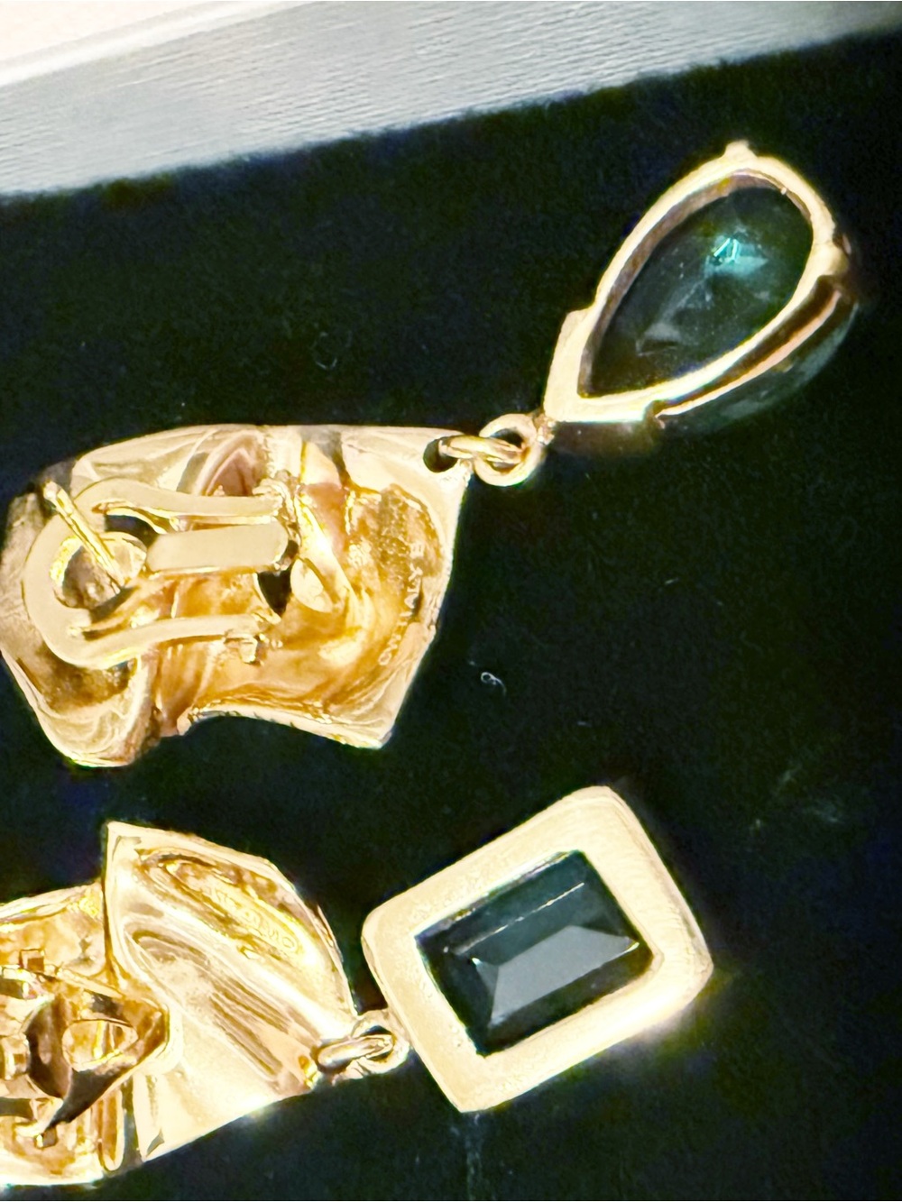 Cornelia Webb 24-Karat Gold-Plated Quartz Asymmetric Pear Drop Earrings - Picture 5 of 9